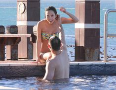 Соблазнительные изгибы тела  Майлин Класс в бикини фото #8