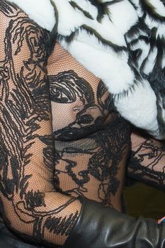 Рианна засветила сосок на Jean Paul Gaultier Fashion Show фото #6