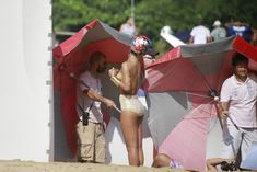 Голая грудь Рианны на фотосессии в Рио фото #6