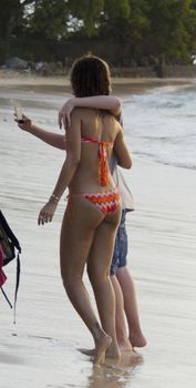 Горячая Рианна в купальнике в Барбадосе