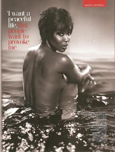 Упругая маленькая грудь Наоми Кэмпбелл для журнала GQ фото #1