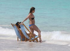 Горячее тело Дженнифер Энистон в бикини на Багамах фото #8