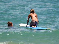 Сексуальная Дженнифер Энистон в купальнике фото #9