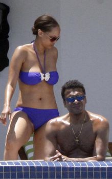 Тайра Бэнкс в бикини в Мексике фото #4