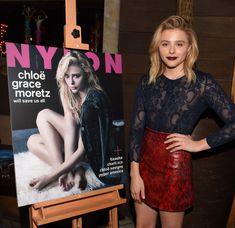 Хлоя Морец без бюстгальтера для рекламы журнала фото #2