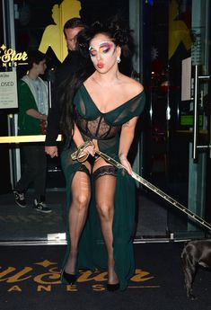 Засвет соска Леди Гаги в Манчестере фото #1