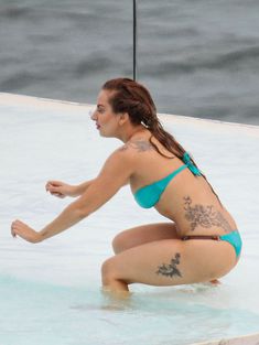 Секси Леди Гага в бикини на вечеринке в Бразилии фото #2