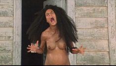 Голая Тэнди Ньютон в фильме «Любимая» фото #8