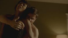 Голая Тэнди Ньютон в фильме «Крокодил» фото #6