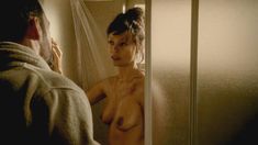 Голая Тэнди Ньютон в фильме «Крокодил» фото #13