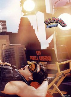 Памела Андерсон демонстрирует себя голышом в журнале Playboy