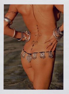 Голые прелести Памелы Андерсон в журнале Playboy фото #7