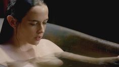 Голая Ева Грин в сериале «Камелот» фото #9