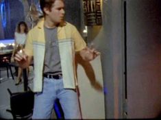 Голая Авалон Андерс в фильме «Сексетные материалы. Инопланетная эротика» фото #7