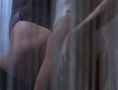 Голая Агат де Ла Фонтейн в фильме «9 1.2 недель» фото #2