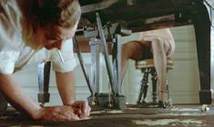 Адриана Асти оголилась в фильме «Призрак свободы» фото #4