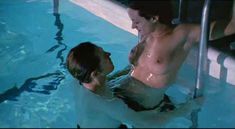 Голая Азия Ардженто в фильме «Отель Новая Роза» фото #3