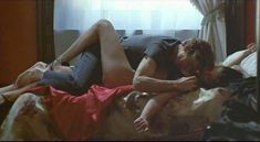 Голая Азия Ардженто в фильме «Отель Новая Роза» фото #11