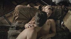 Полностью голая Александра Вандернот занимается любовью в фильме «Кронпринц Рудольф» фото #2