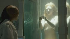 Голая Александра Гордон в сериале «Хемлок Гроув» фото #17