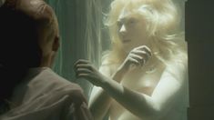 Голая Александра Гордон в сериале «Хемлок Гроув» фото #18