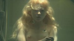 Голая Александра Гордон в сериале «Хемлок Гроув» фото #23