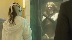 Голая Александра Гордон в сериале «Хемлок Гроув» фото #24