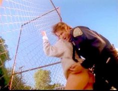 Голая Александра Тайдингс в сериале «Дневники «Красной туфельки»» фото #9