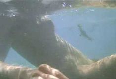 Голая Аманда Донохью в фильме «Отверженный» фото #18