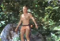 Голая Аманда Донохью в фильме «Отверженный» фото #26