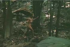 Голая Аманда Донохью в фильме «Отверженный» фото #54