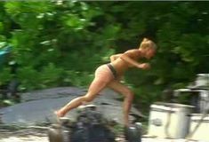 Голая Аманда Донохью в фильме «Отверженный» фото #115