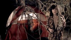 Голая Аманда Фуллер в фильме «Существо» фото #10