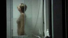 Голая Андреа Ошварт в фильме «Два тигра» фото #6