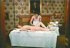 Голая Анита Моррис в фильме «Счастливая проститутка» фото #1