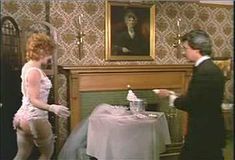 Голая Анита Моррис в фильме «Счастливая проститутка» фото #5