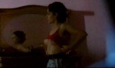 Горячая Анна Аммирати оголилась в фильме «Шалунья» фото #17