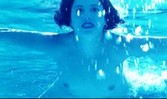 Горячая Анна Аммирати оголилась в фильме «Шалунья» фото #74