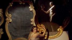 Голая Анна Брюстер в фильме «Миссис Хендерсон представляет» фото #5