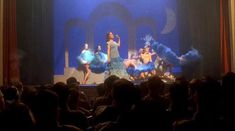 Голая Анна Брюстер в фильме «Миссис Хендерсон представляет» фото #9