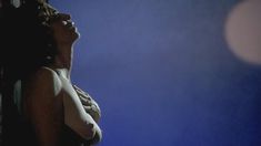 Голая Анна Гальена в фильме «Черный ангел» фото #4