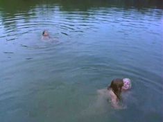 Голая Анна Левайн в фильме «Анджела» фото #7