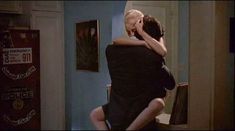 Голая Анна Левайн в фильме «За гранью смерти» фото #12