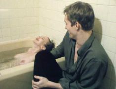 Голая Анна Левайн в фильме «Фиона» фото #12