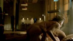 Голая Анна Силк в сериале «Зов крови» фото #8