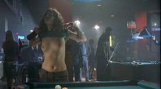 Анна Фрил показала голые сиськи в фильме «Мотель «Ниагара»» фото #3