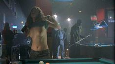 Анна Фрил показала голые сиськи в фильме «Мотель «Ниагара»» фото #4