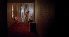 Голая Анна Фрил в фильме «Племя» фото #2