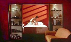 Анни Шизука Ино показала голую попку в фильме «8 1.2 женщин» фото #3