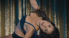 Голая Анника Маркс в фильме «Суррогат» фото #4